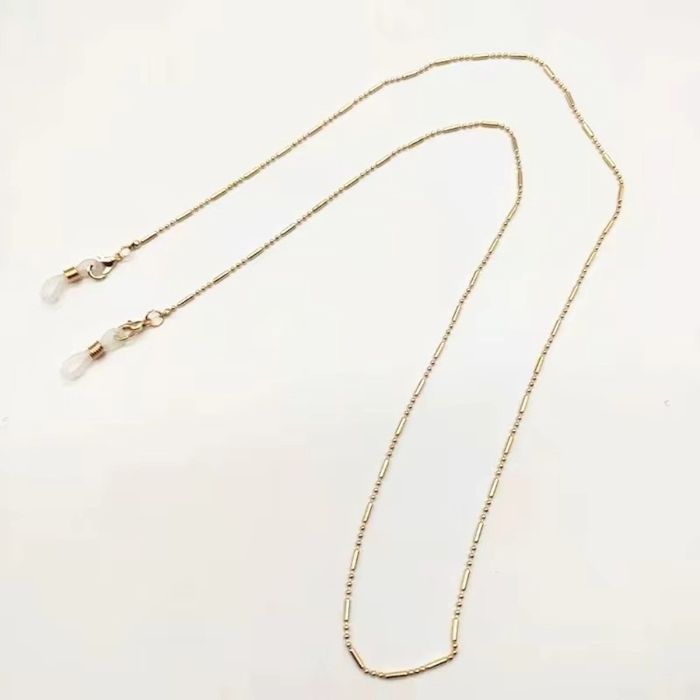 Modny metalowy łańcuszek do ok – Mask Chain Holder recenzja i cena